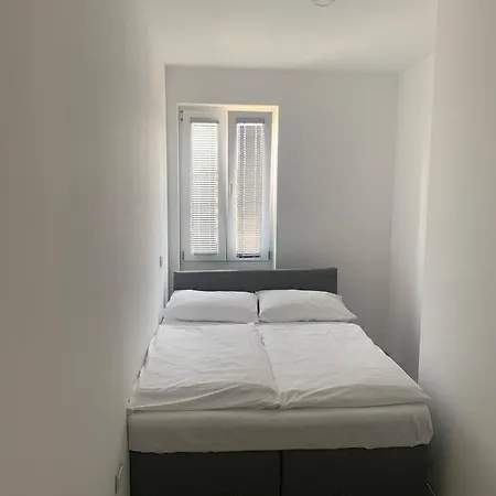 Appartement Demix Ii