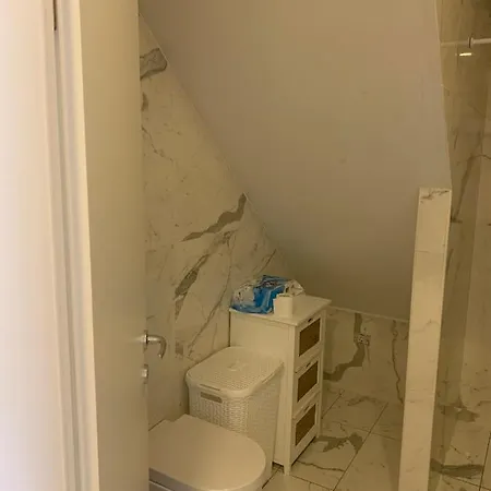 Demix Ii Appartement *